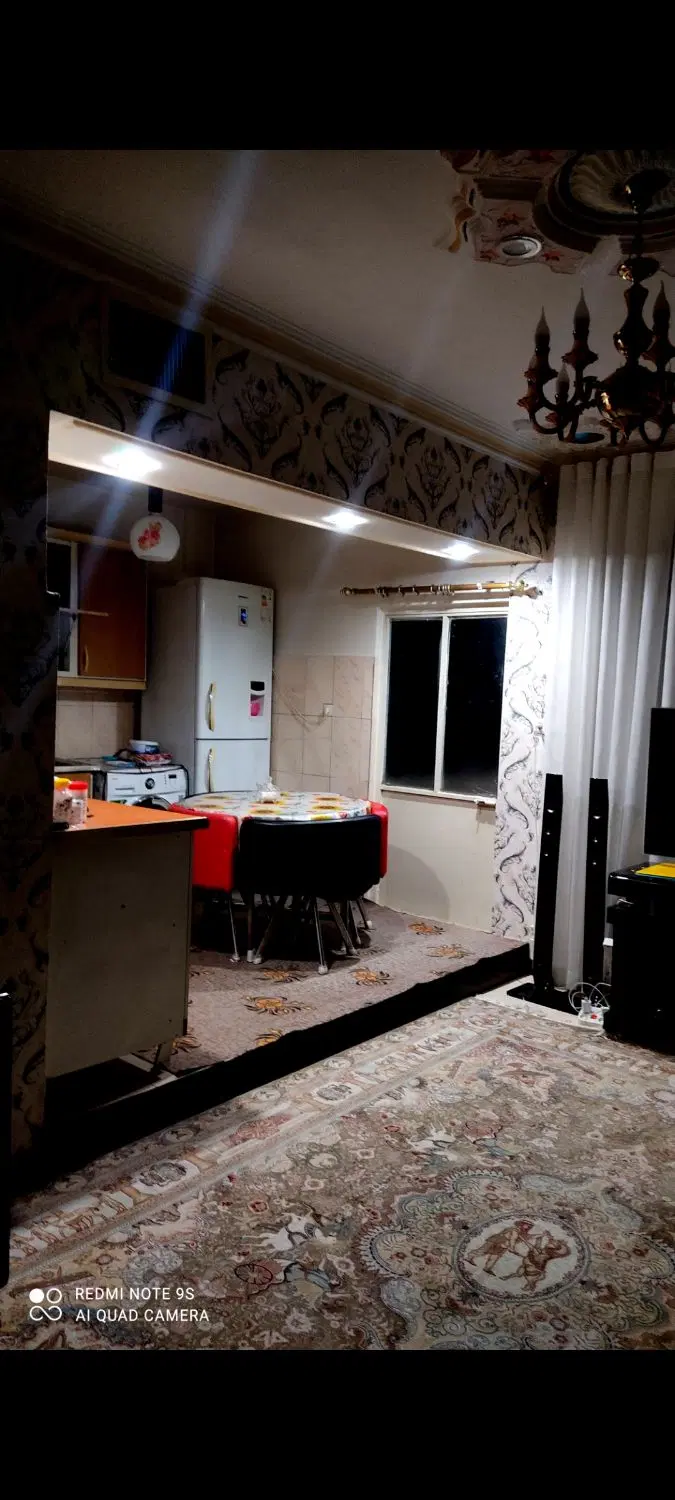 آپارتمان ۶۵ متری کمالشهر