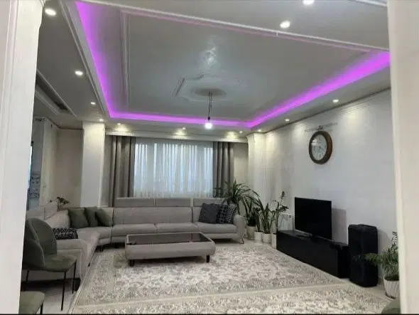 اجاره ۶۸ متری اکباتان
