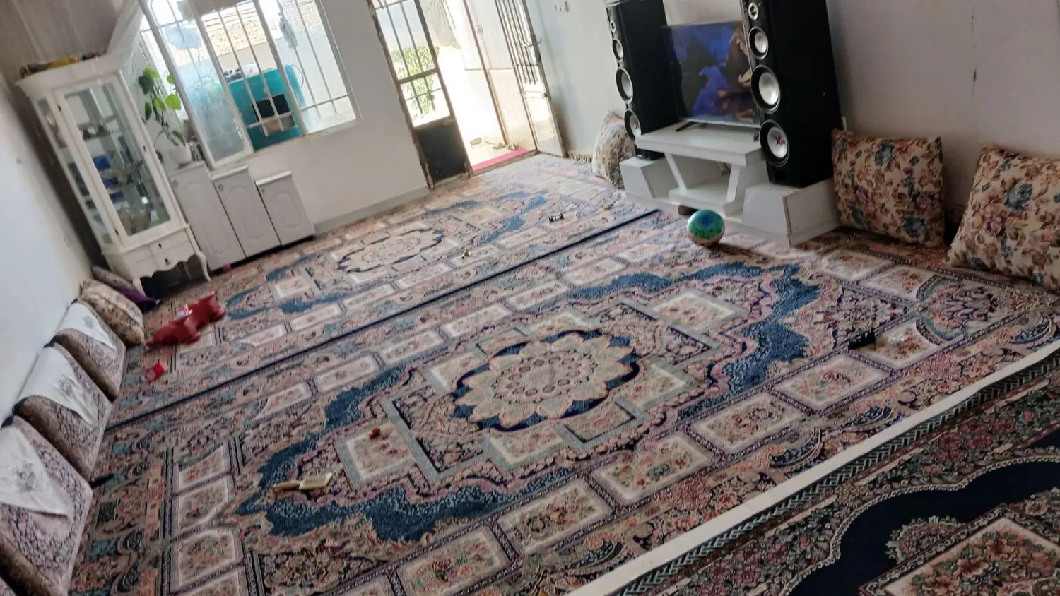 منزل دو طبقه  ۱۲۵ متری راه جدا_ پارکینگ دو ماشین