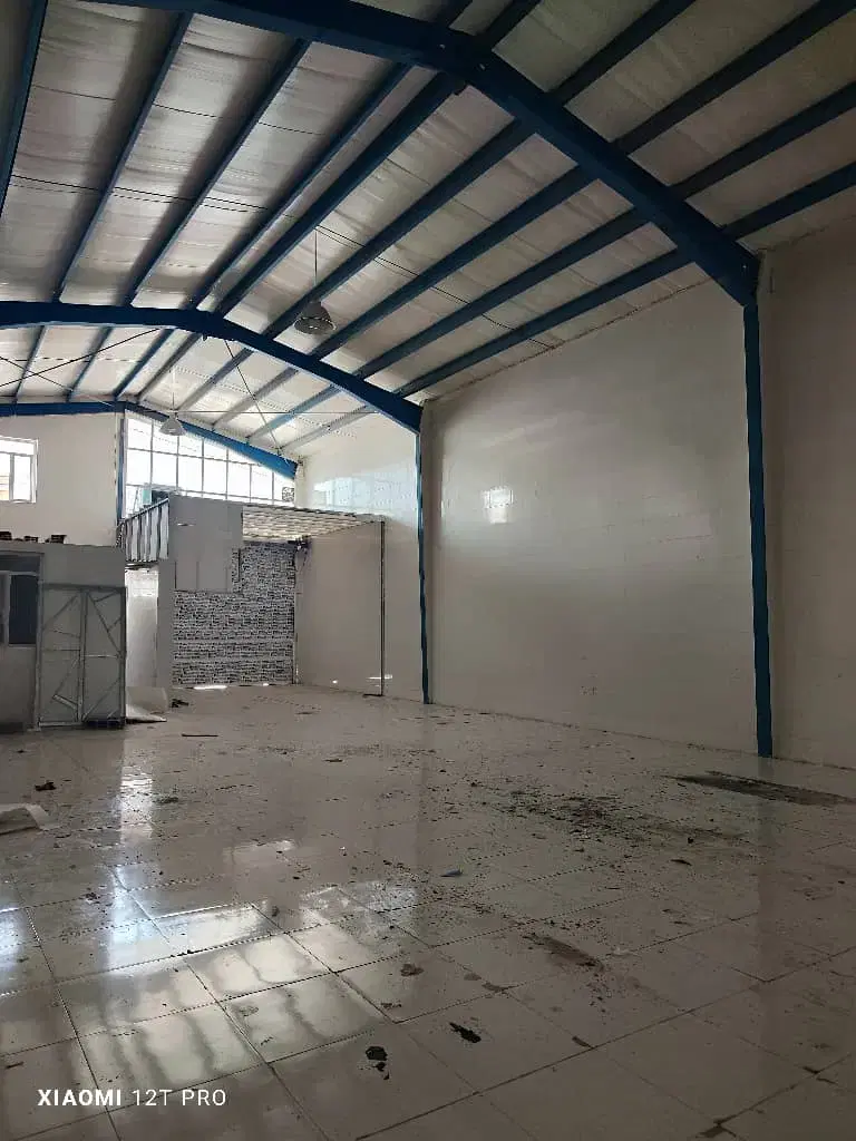 اجاره تمام بهداشتی ۳۰۰ متر