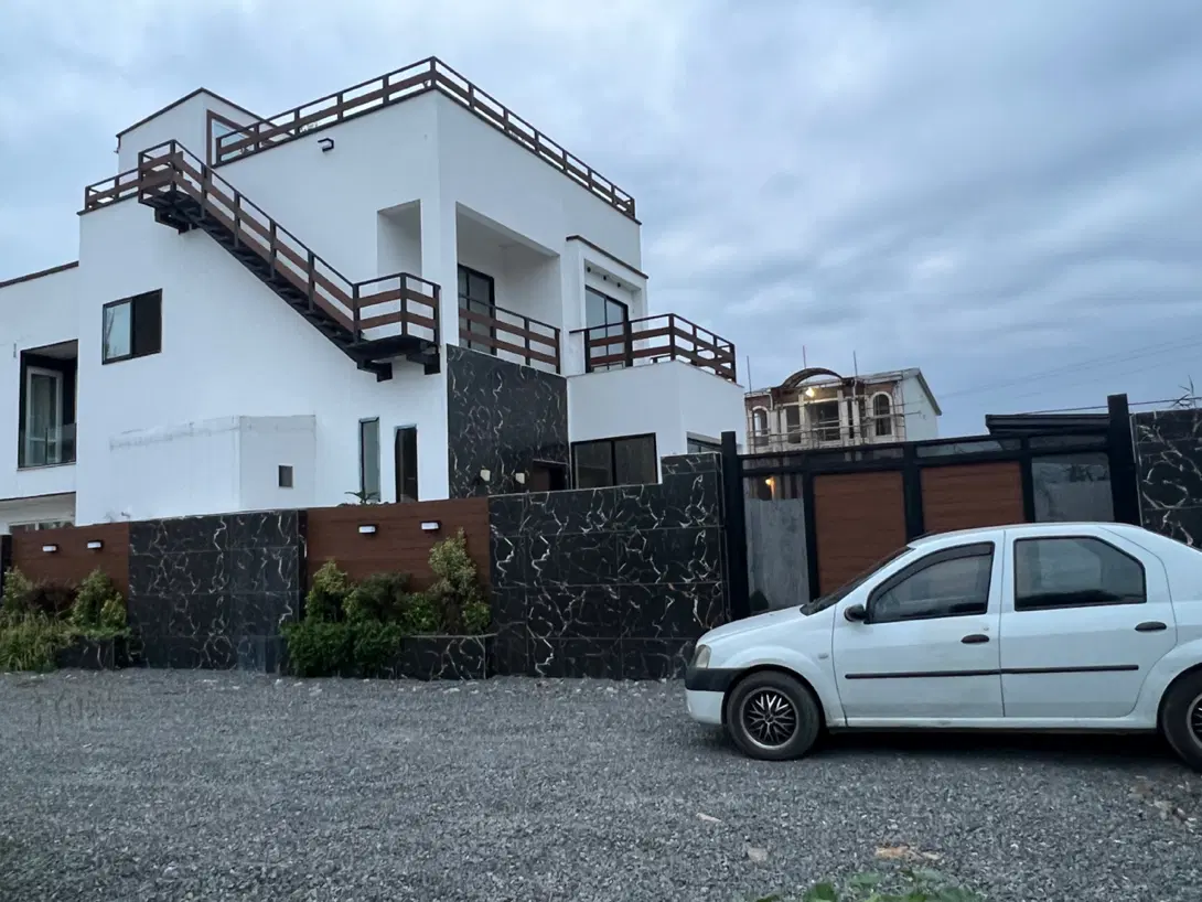 رهن ویلا۲۰۰متری نوساز