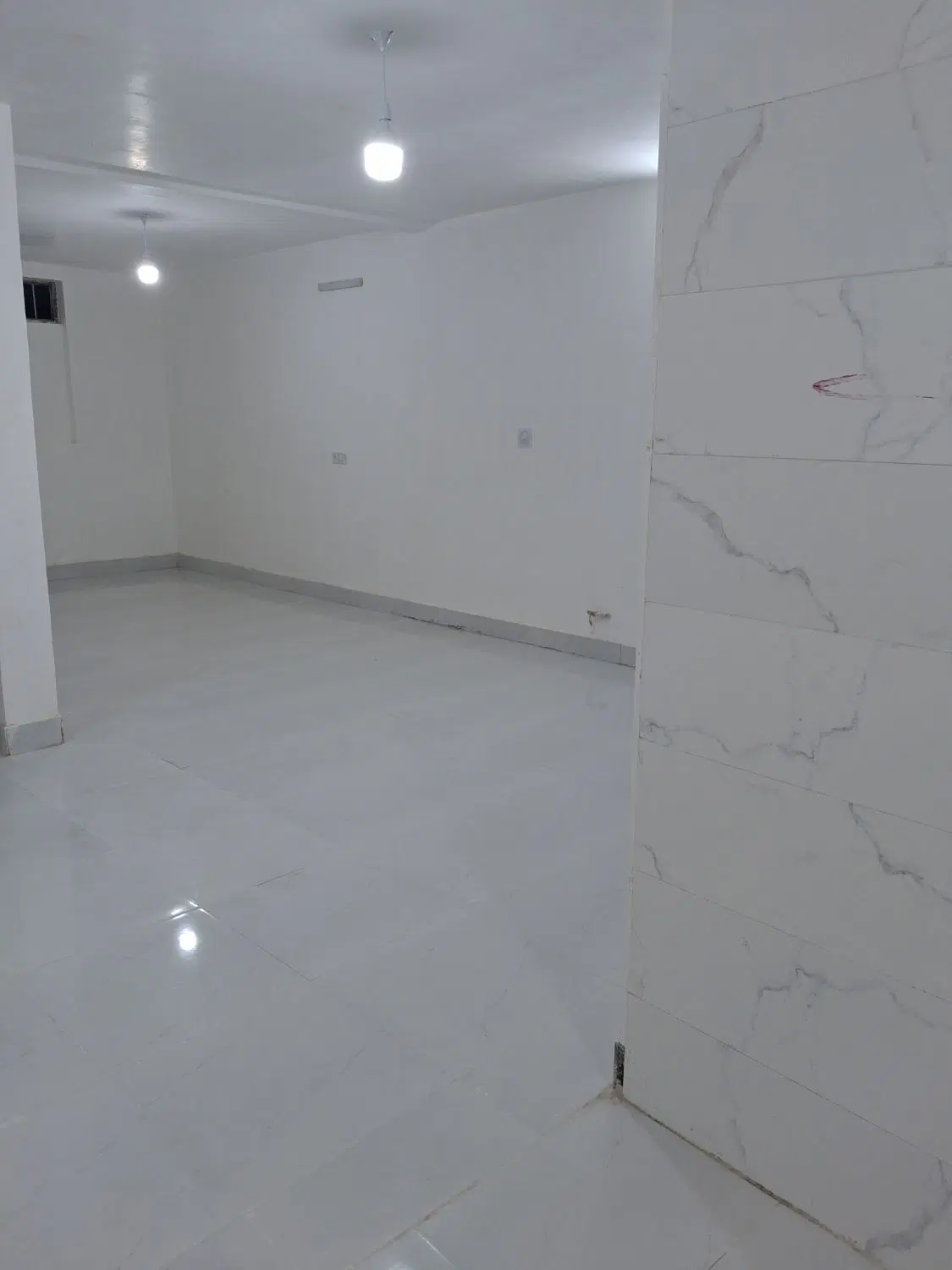 منزل ویلایی،حاشیه خیابان صنعت نفت
