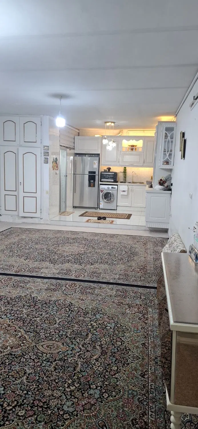 ویلایی خیابان قدغون