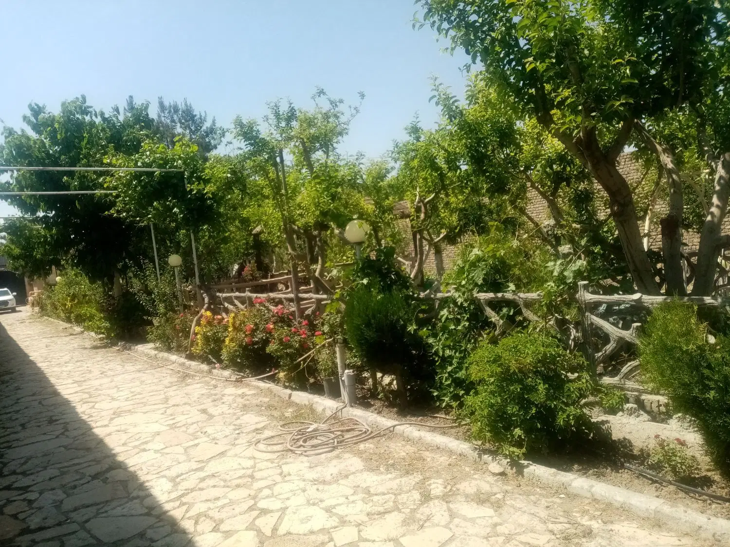 سلام   یک خونه نقلی کوچک برای رهن و اجاره