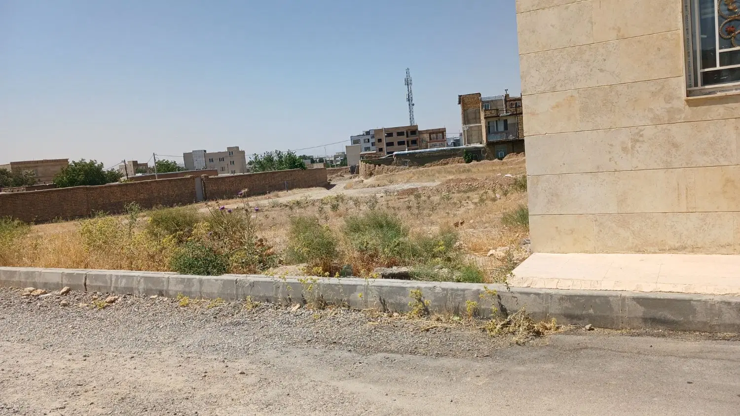 پیش فروش واحد ۸۵ متری