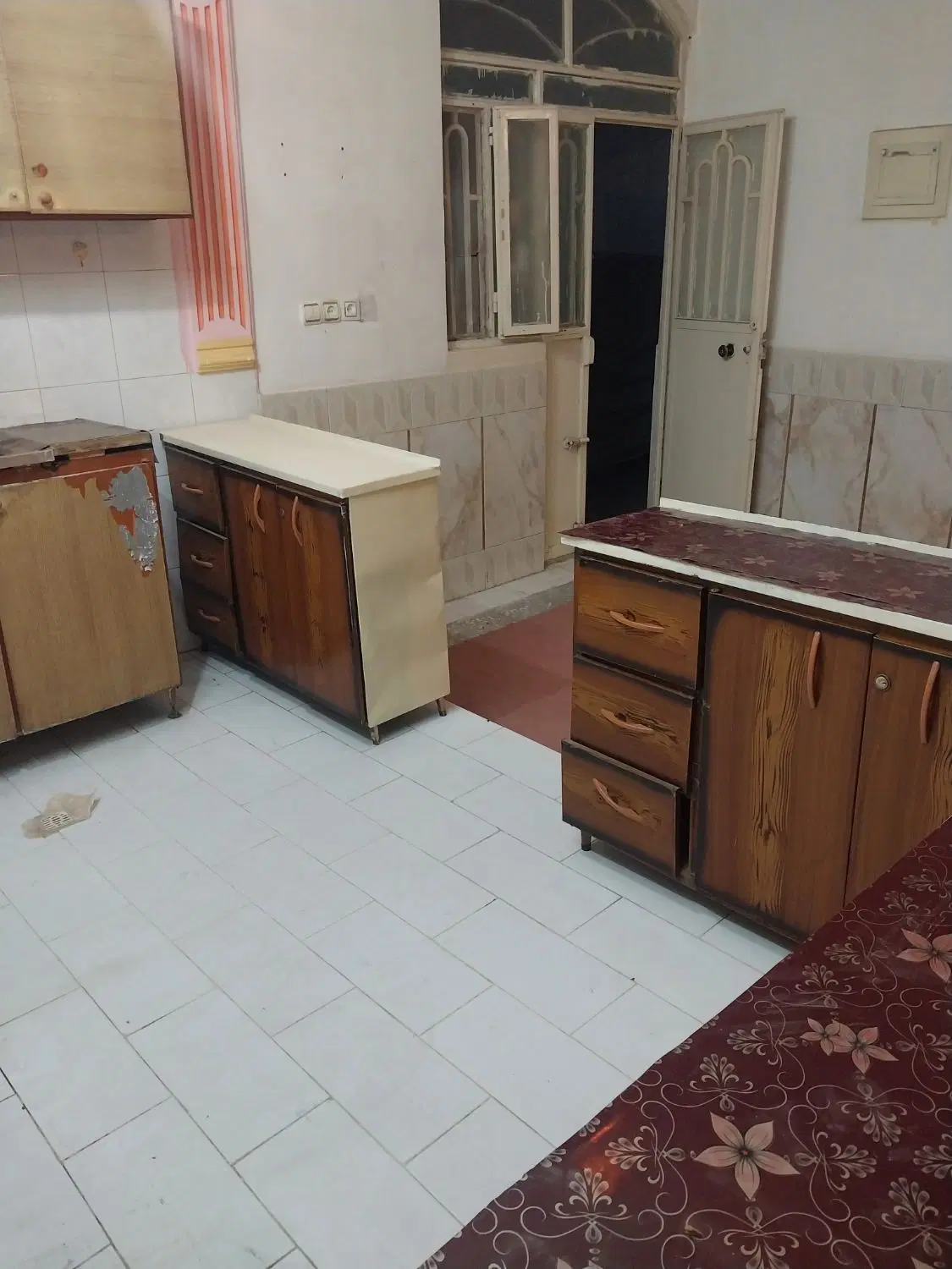 یک خواب دانش همکف