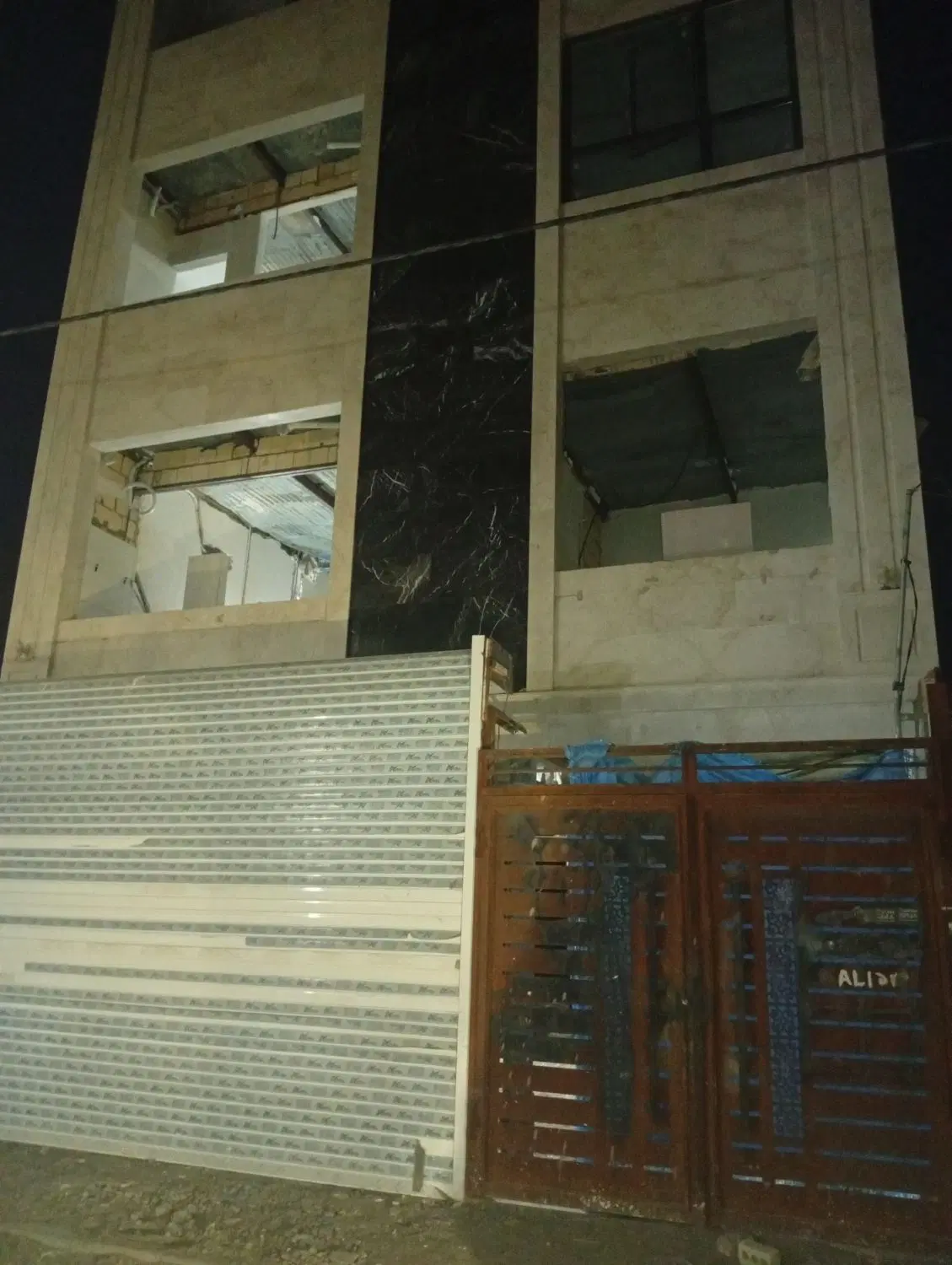 یک واحد آپارتمانی 80متر شکری 12