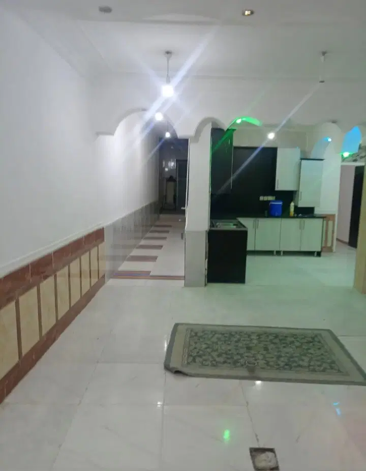 خانه ۳۳۰ متری