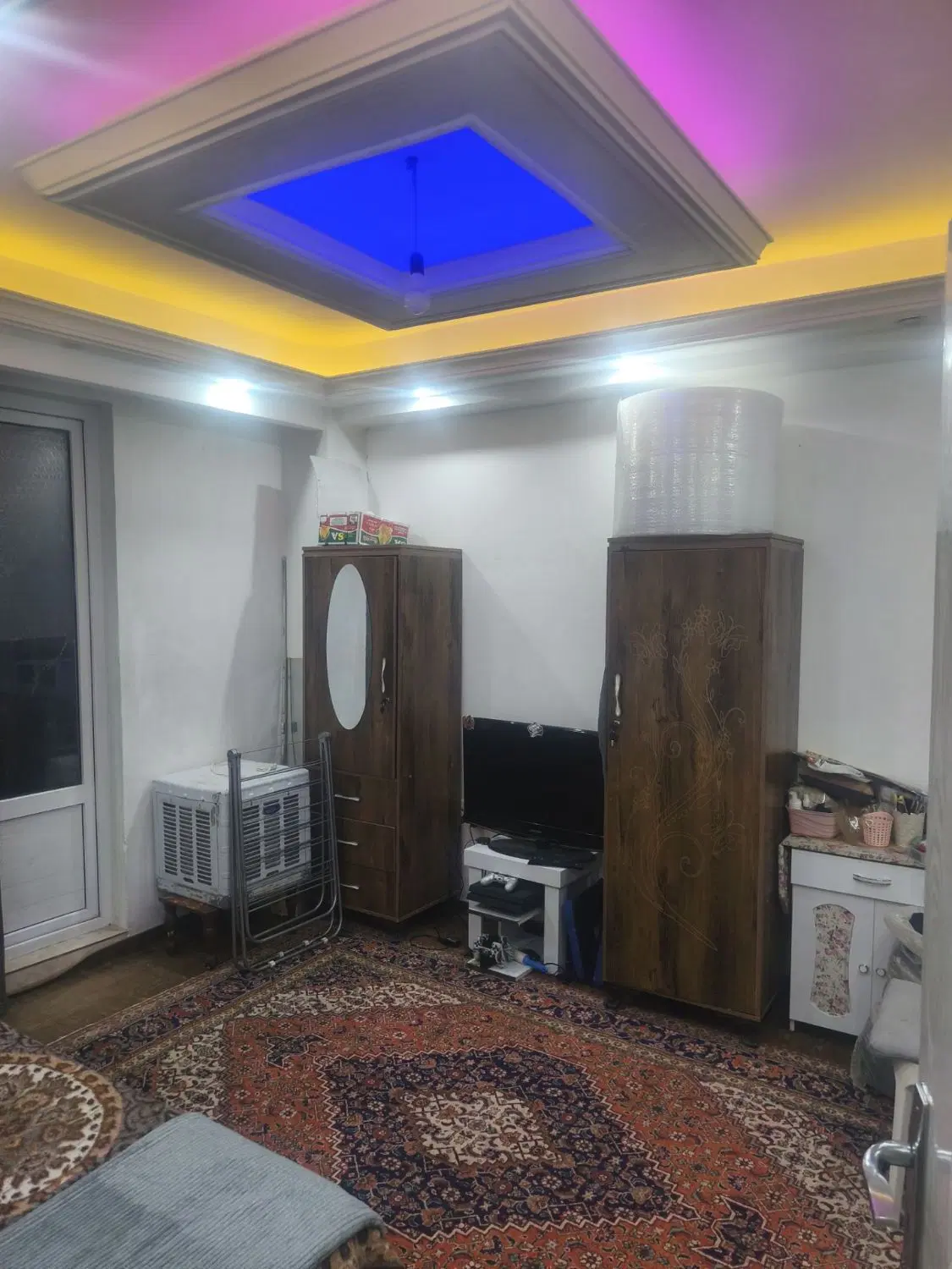 فروش‌۱۰۷مترآسانسور‌پارکینگ تکواحداندیشه‌(مهراجی)
