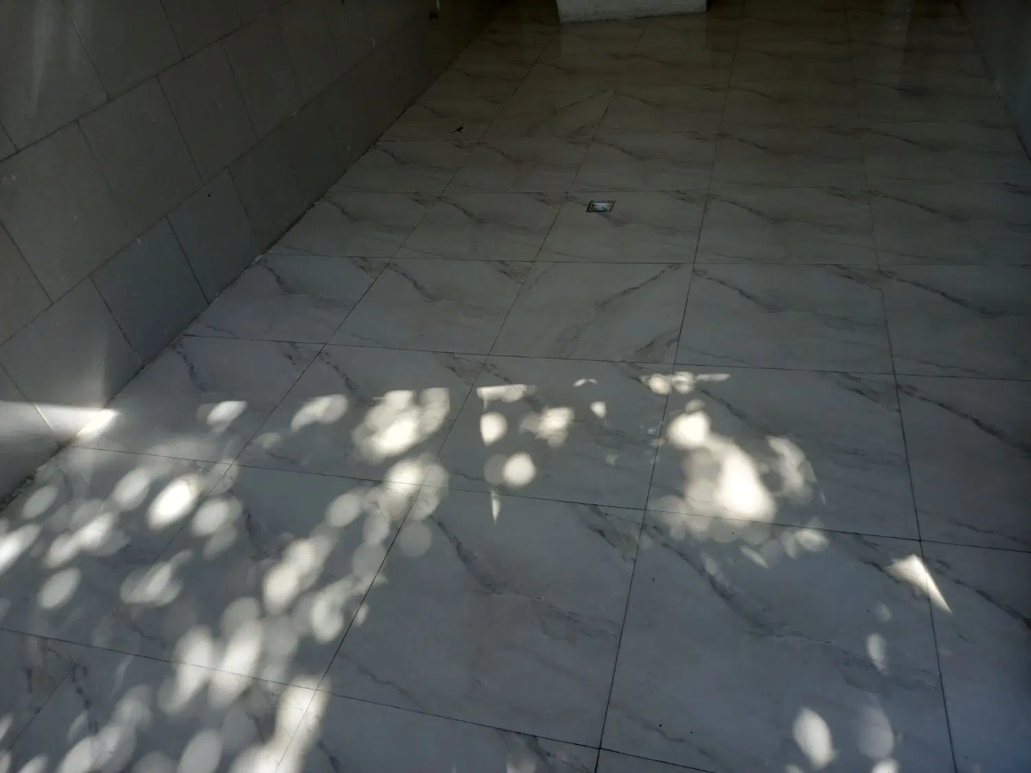 مغازه ۲۴ متری