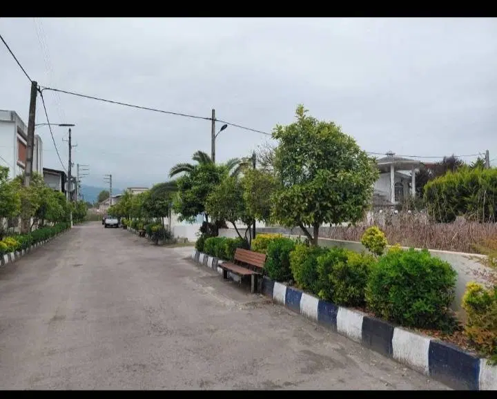 ۱۸۰ متر زمین ۳ بر داخل شهرک