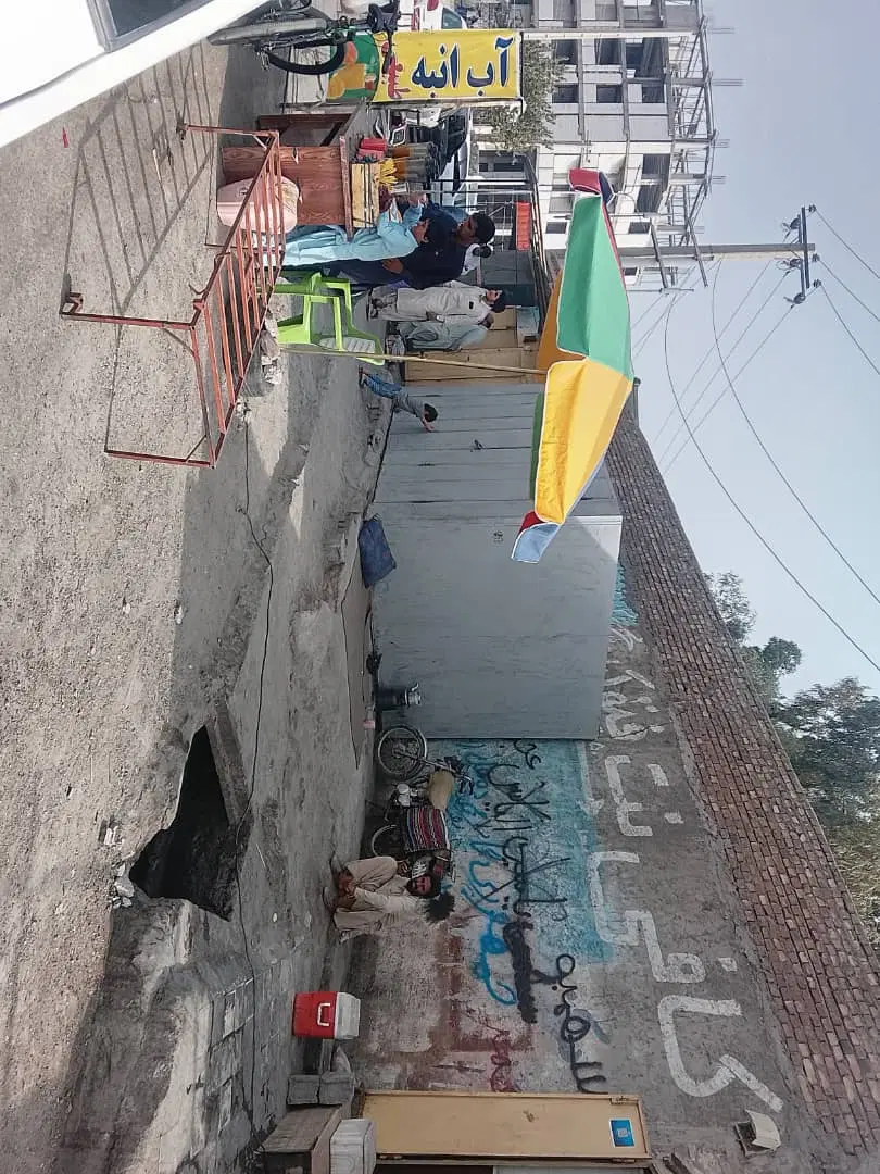 دکه اجاره ای.جنب مرکز جماعت.دورفلکه مرکز..