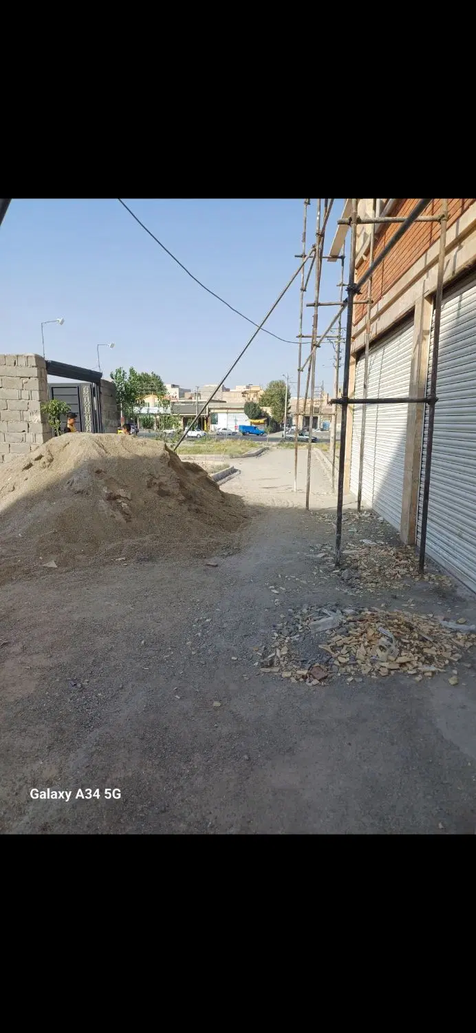 زمین مسکونی