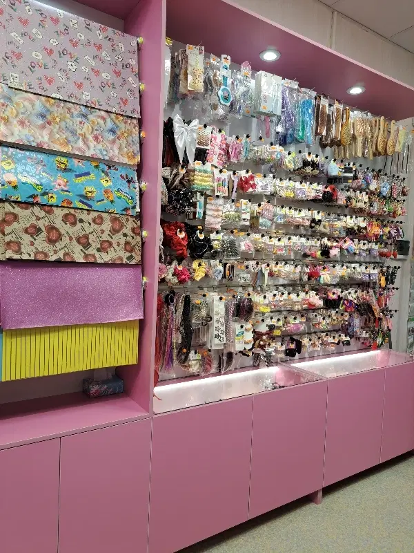 فروش یک باب مغازه در پاساژ فردوسی (آبادگران) قزوین