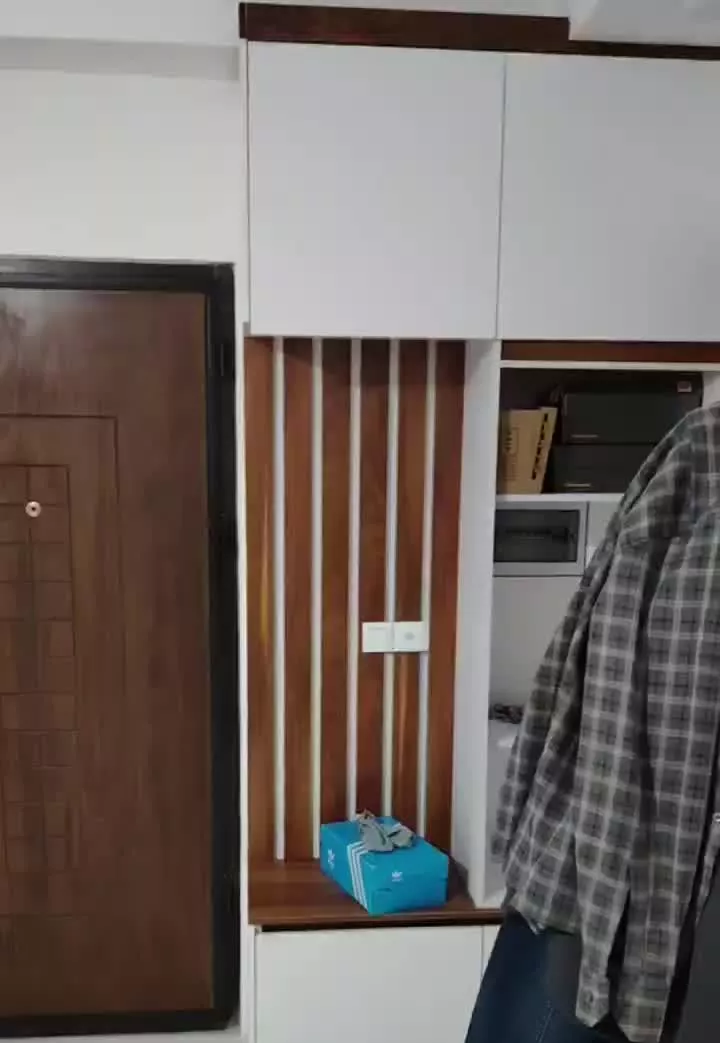100متری رهن کامل 700 میلیون. فروش متری 60...