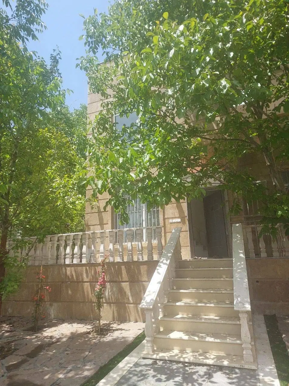 باغ ویلا آبسرددماوند