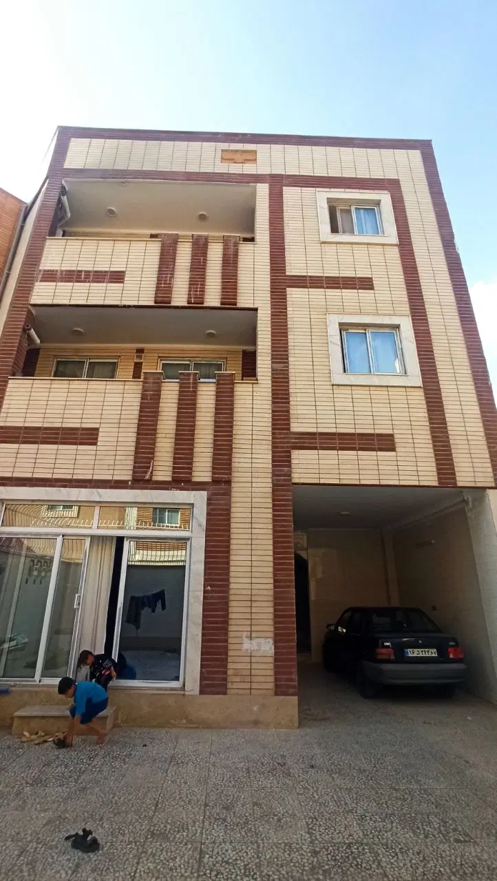 یک واحد ساختمان در بابوکان اصفهان