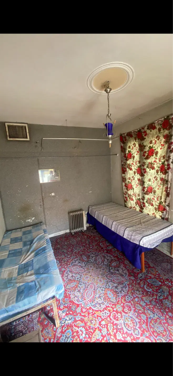 اتاق دو یا تک نفره (کلا ۸ اتاق تک نفره)