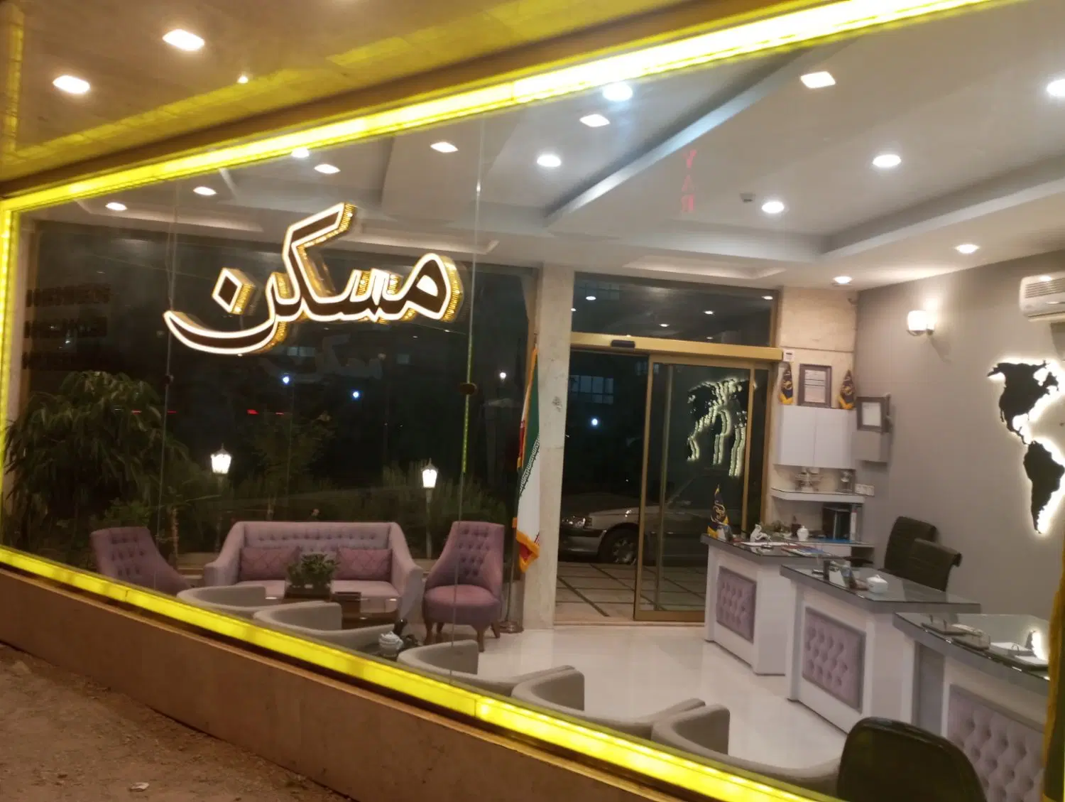 آپارتمان ۱۳۰ متر ۳ خواب تکواحدی