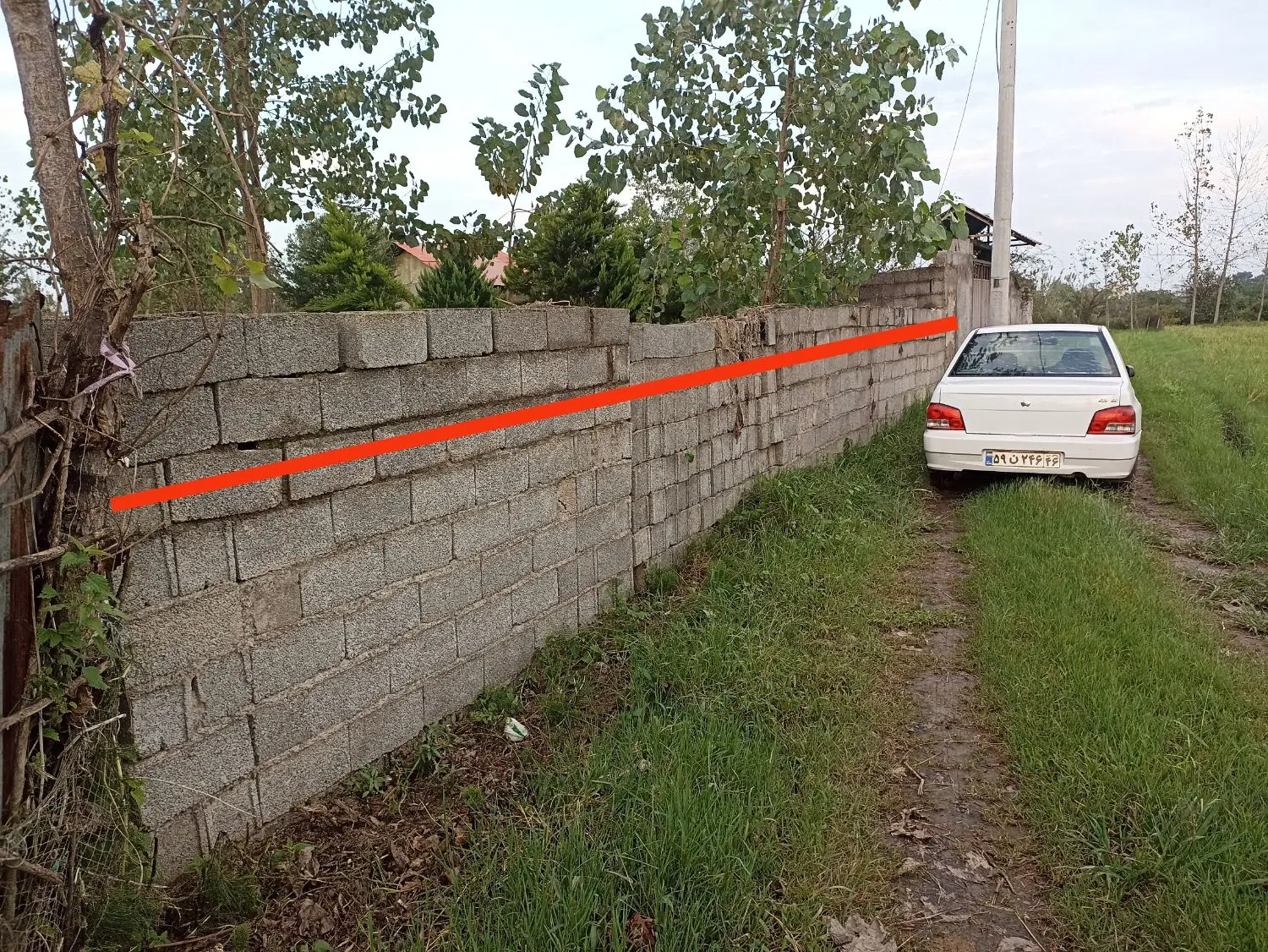 زمین مسکونی نسق