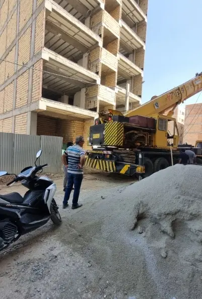 ۱۳۰ متر تکواحدی فاز دو ایران زمین