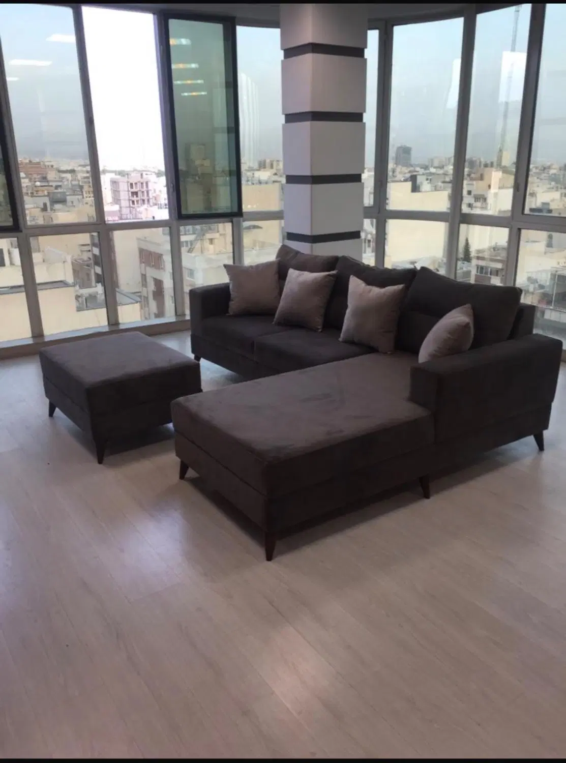 ۶۵ متر سند اداری لوکس برخیابان نوبخت طبقه نهم