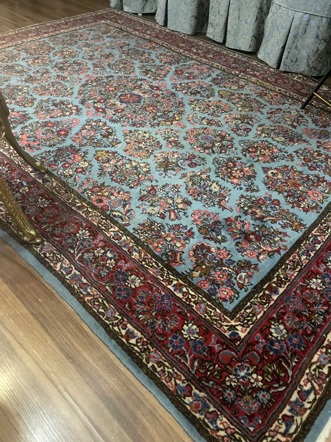 اجاره اناق خدمات