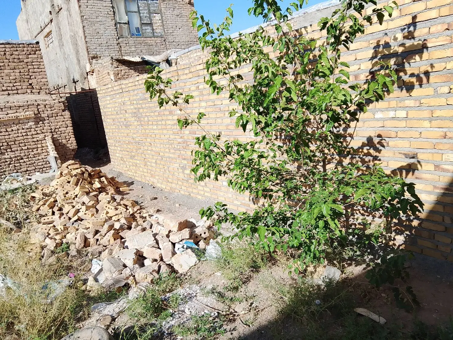 فروش زمین بهترین موقعیت نکانی
