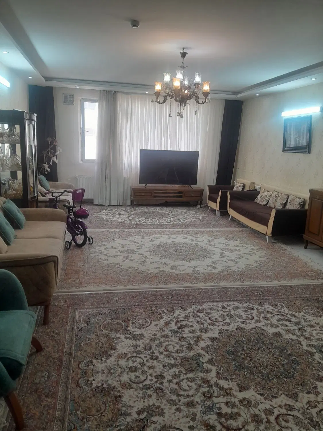 ۱۰۵ متر تمام نور