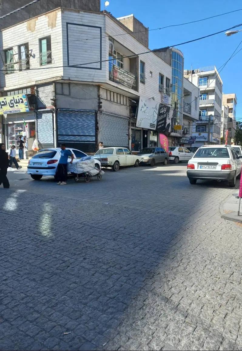 ۱۱۰ متر زیرزمین سند تجاری بختیاری