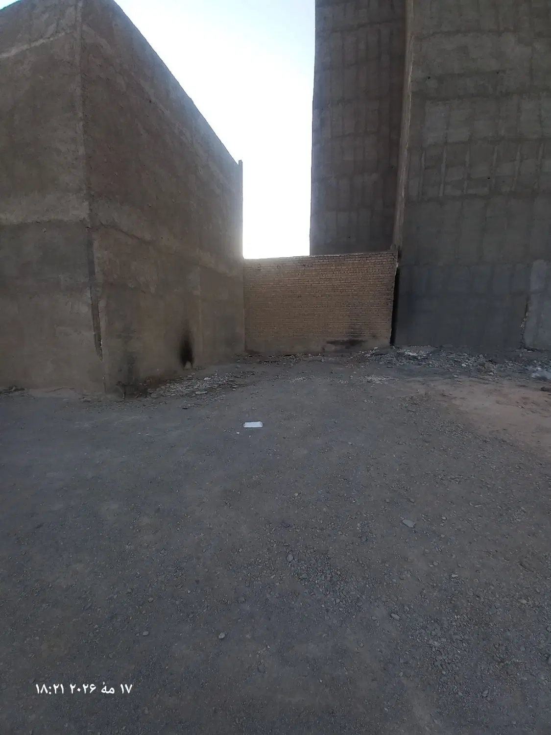 زمین ۵۸ متری