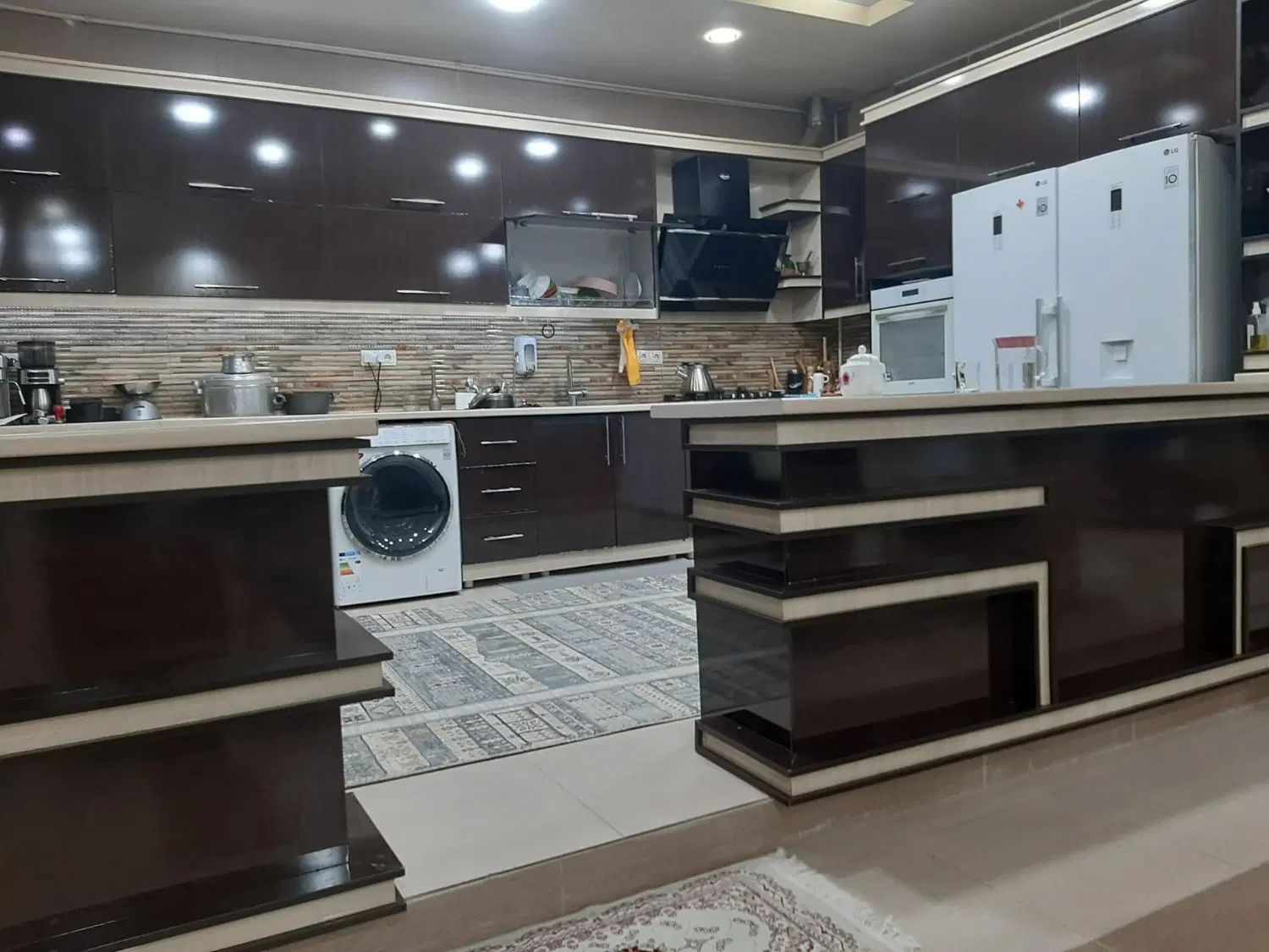 آپارتمان ۱۰۰متری ۲واحد سال ساخت ۱۴۰۰