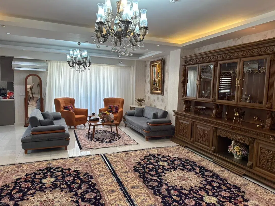 آپارتمان آبرسان _ بزگمهر