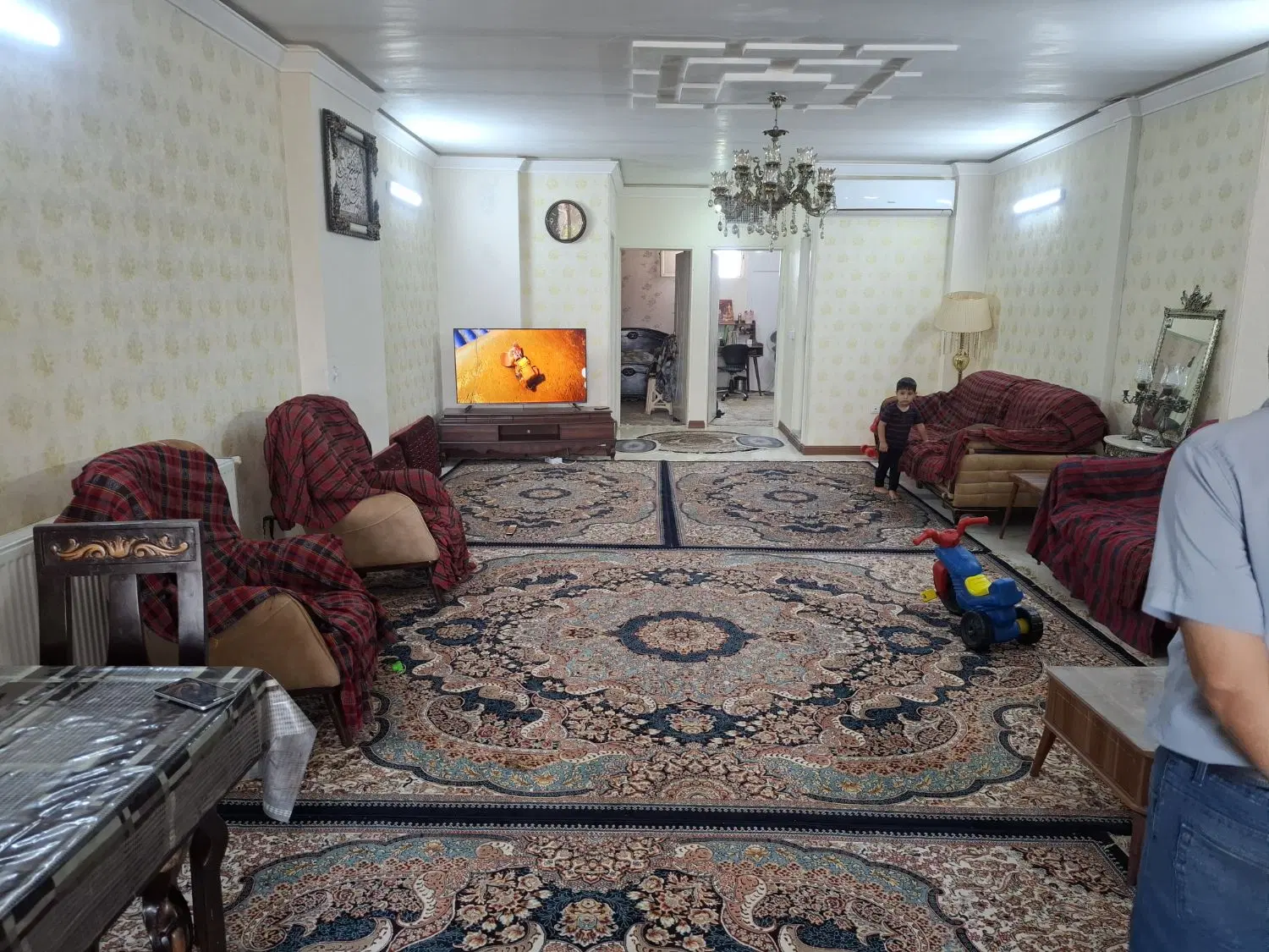 آپارتمان ۱۱۰ دو خواب یاس ۱۳