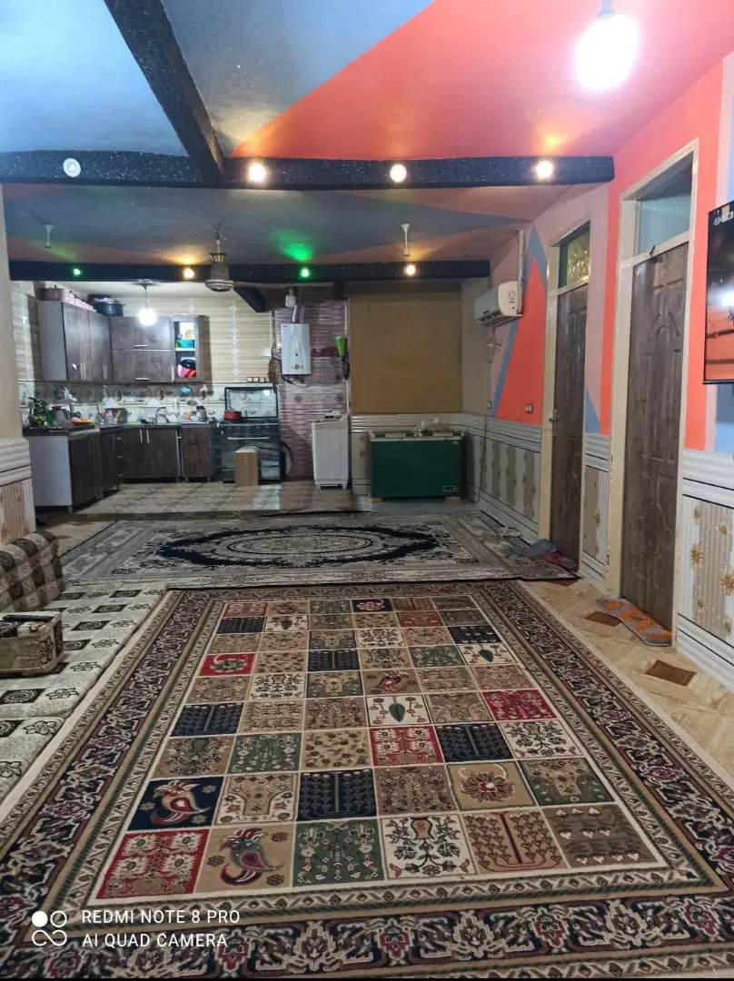 خیابان ولی عصر روبرویه مزار سید علی