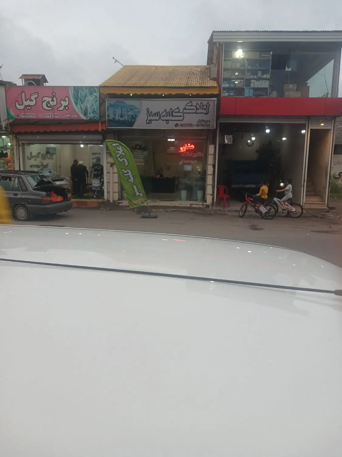 اجاره مغازه بر خیابان شاقاجی
