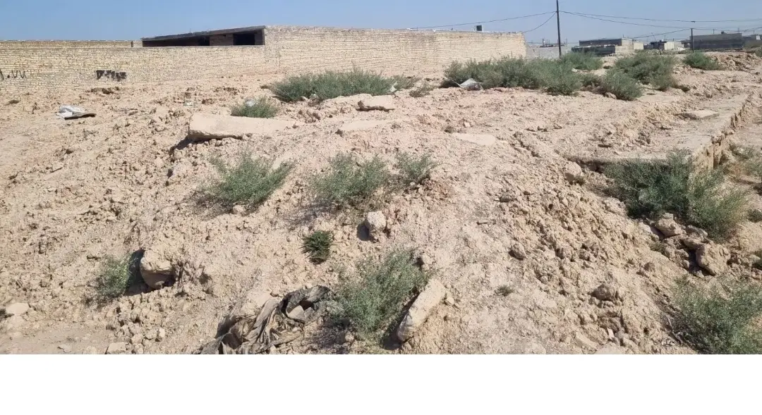 زمین ۱۰۰متر_عرض۶مترطول(۱۵مترسنکاری شده وخاکربزی