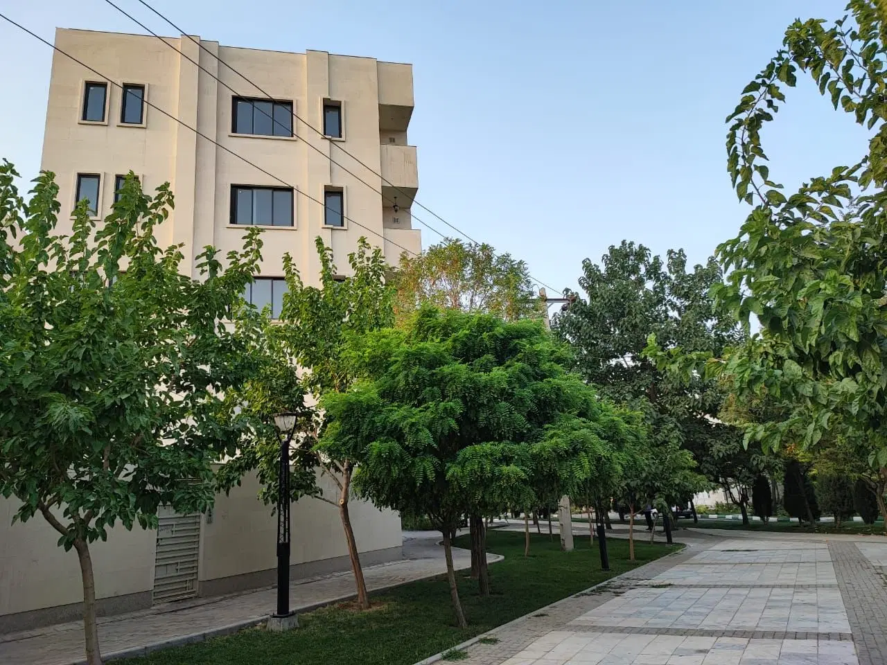 فروش 180 متری هاشمیه صفر