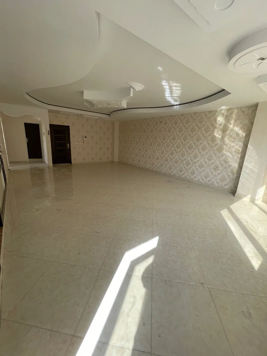 واحد فروشی
