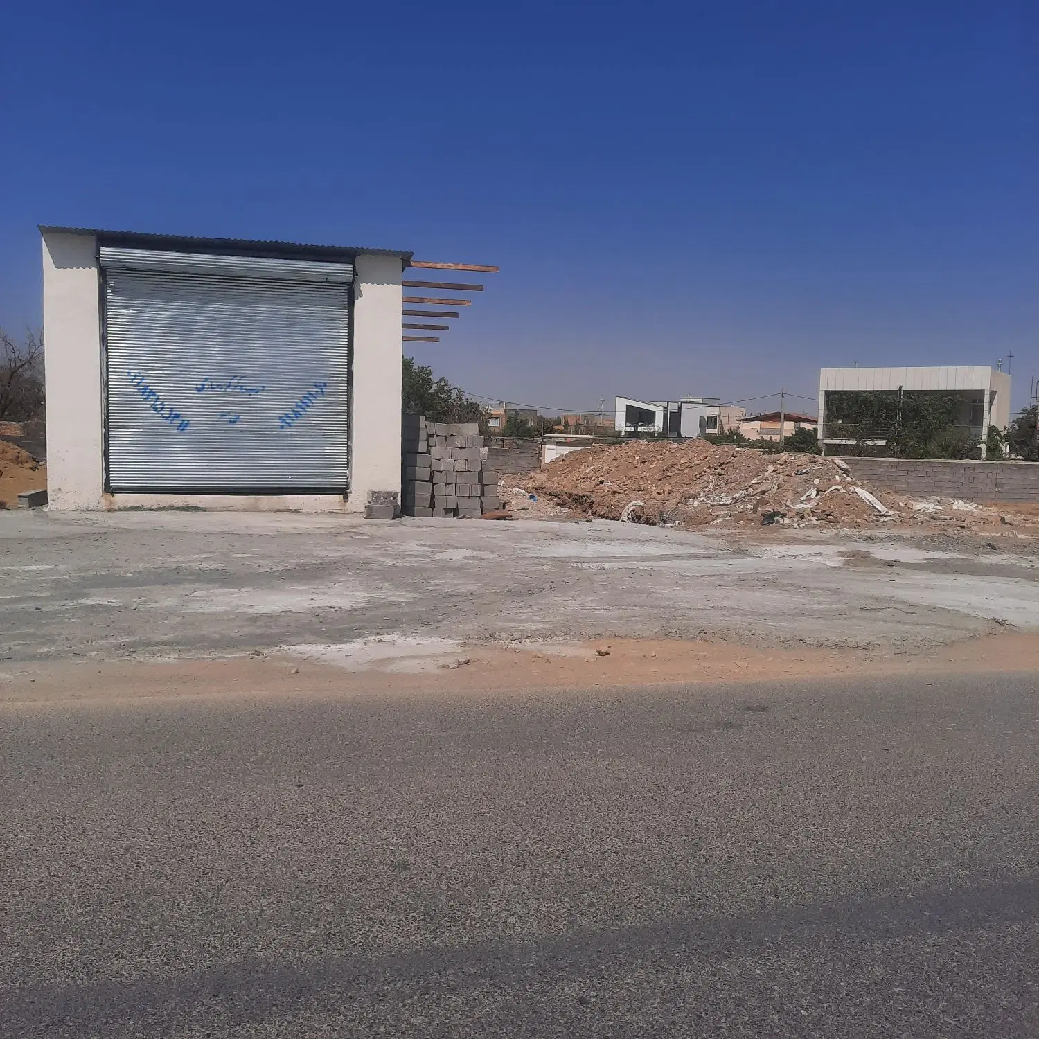 ملک تجاری مسکونی کنجینه جنبه آبشینه