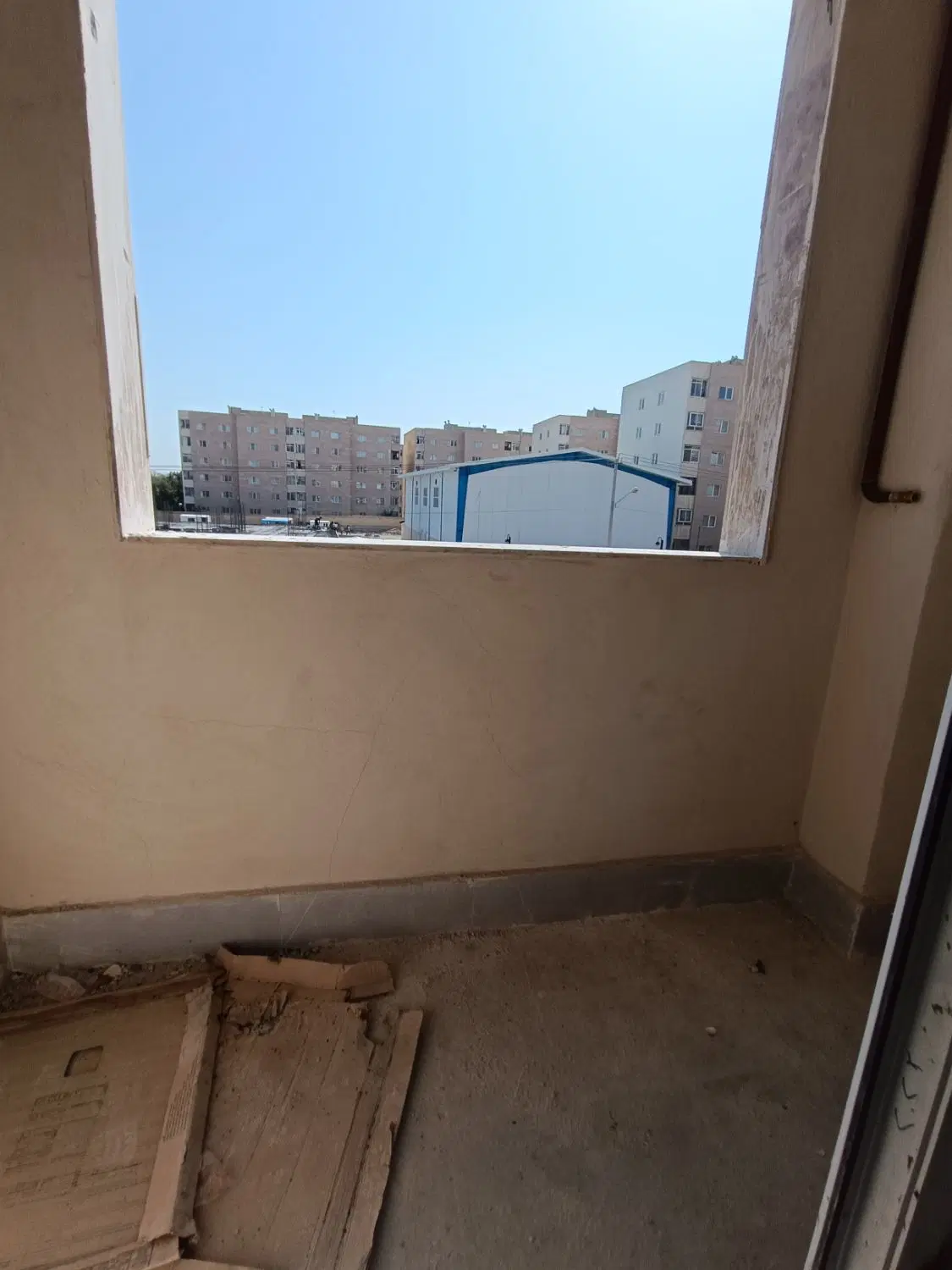 فروش آپارتمان ۱۲۲متر۳خواب نوساز شهرک امید رسالت۸۱