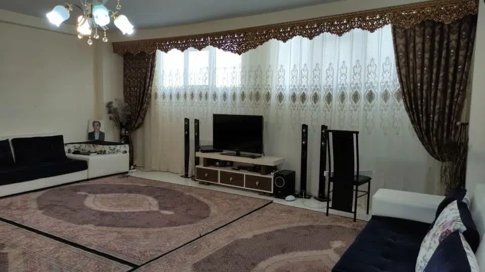 فروش اپارتمان در گرو