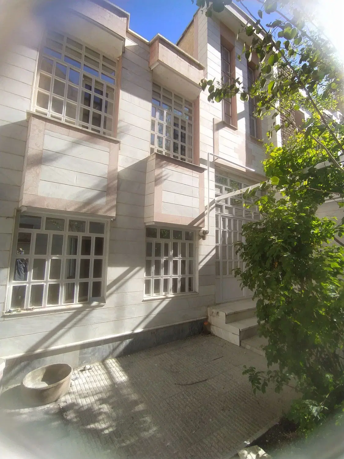 فروش ویلایی ۲۴۴ متر مربع در اوحدی