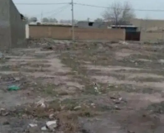 زمین شماره ۳داخل عکس