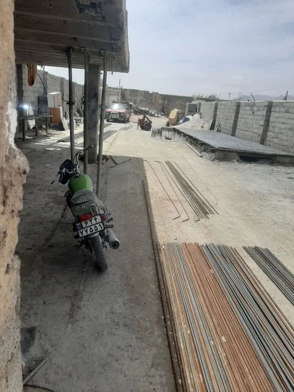 زمین کارگاهی  آزادگان ملک شهر