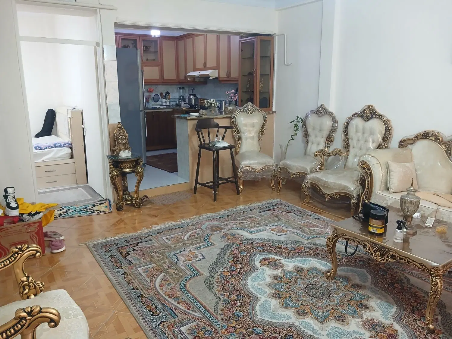 ۶۵متر آپارتمان خیلی تمیز گلستان یکم شهرک ارم