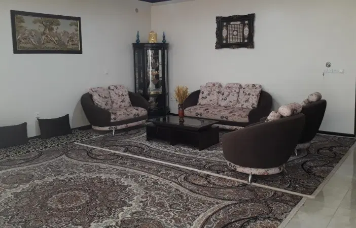 هم خونه