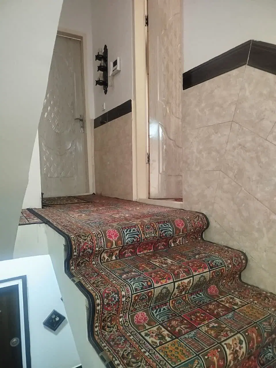 ۱۲۰ متر بنا