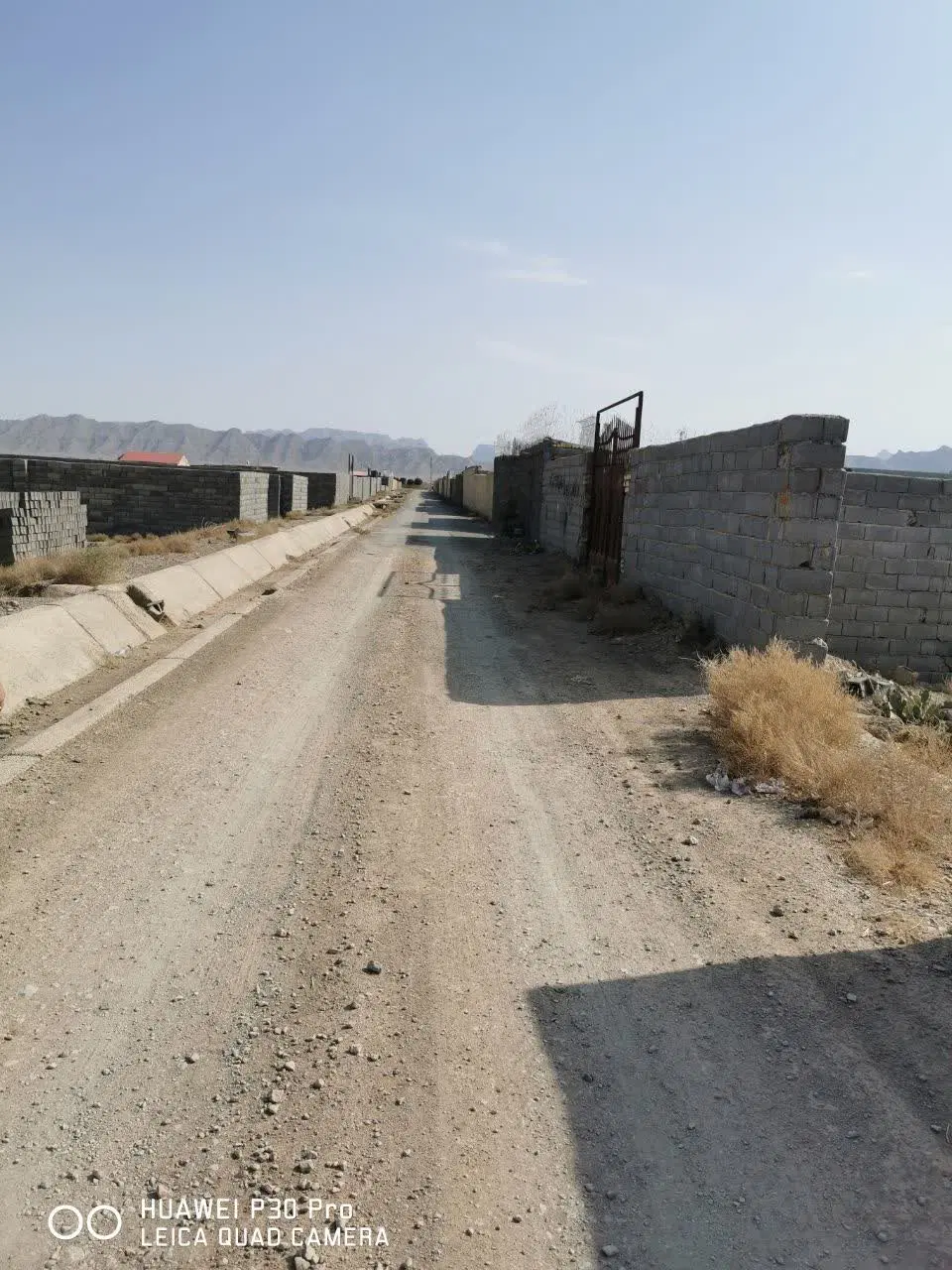 چهار دیواری باغی. اندلان. زیار.کشاورز. آب و برق