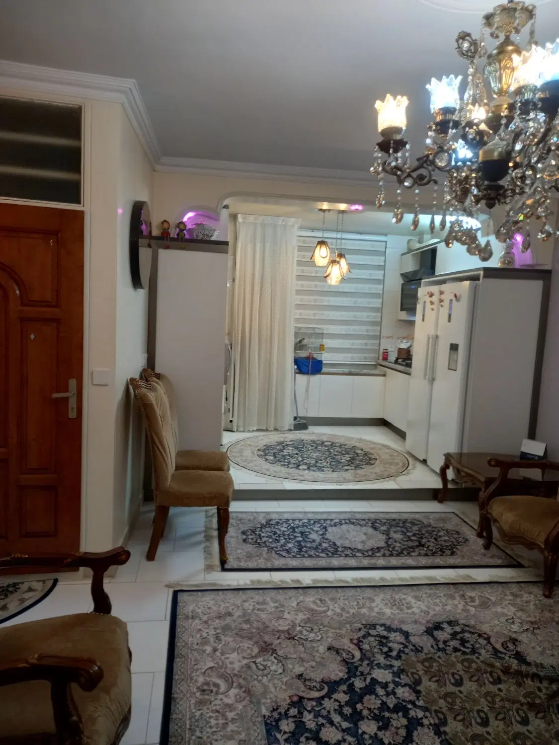 اپارتمان با پارکینگ  تک واحدی ط۲